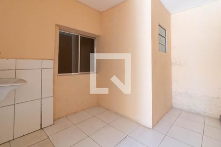 Casa à venda com 180m², 4 quartos e 1 vagaÁrea de Serviço