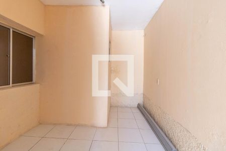 Casa à venda com 180m², 4 quartos e 1 vagaÁrea de Serviço