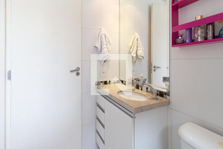 Apartamento à venda com 83m², 2 quartos e 2 vagasBanheiro da suíte 2