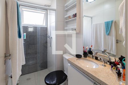 Apartamento à venda com 83m², 2 quartos e 2 vagasBanheiro da suíte 1