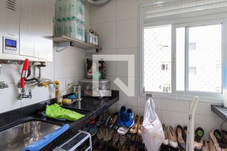 Apartamento à venda com 83m², 2 quartos e 2 vagasÁrea de serviço