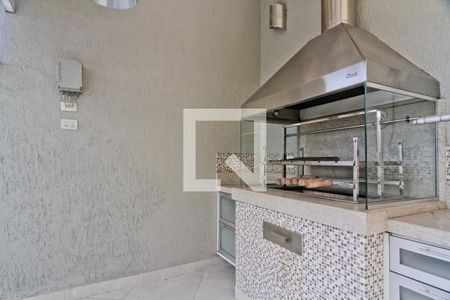 Casa à venda com 481m², 4 quartos e 6 vagas Casa à venda com 481m², 4 quartos e 6 vagasÁrea Externa