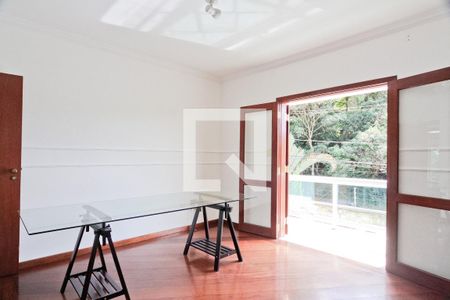 Casa à venda com 481m², 4 quartos e 6 vagasQuarto 1