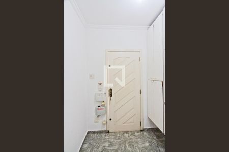 Casa à venda com 481m², 4 quartos e 6 vagas Casa à venda com 481m², 4 quartos e 6 vagasÁrea de Serviço