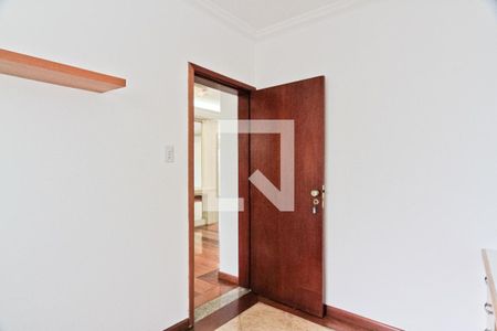 Casa à venda com 481m², 4 quartos e 6 vagasEscritório