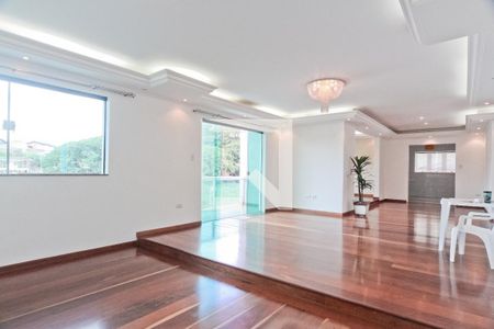 Sala de casa à venda com 4 quartos, 481m² em City América, São Paulo