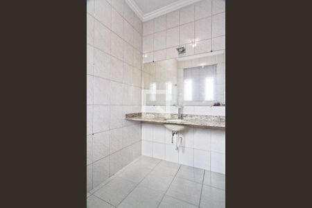 Casa à venda com 481m², 4 quartos e 6 vagas Casa à venda com 481m², 4 quartos e 6 vagasBanheiro do Salão de Festas