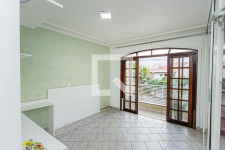 Suíte 1 de casa para alugar com 3 quartos, 200m² em Jardim Pinheiros, São Paulo