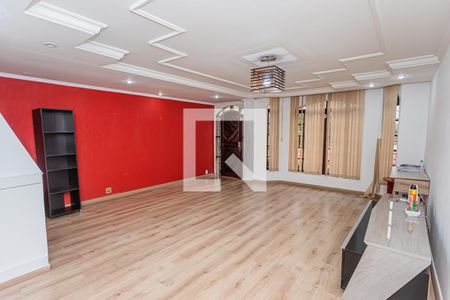 Casa para alugar com 3 quartos, 200m² em Jardim Pinheiros, São Paulo