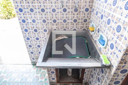 Casa à venda com 244m², 3 quartos e 5 vagas Casa à venda com 244m², 3 quartos e 5 vagasÁrea de Serviço