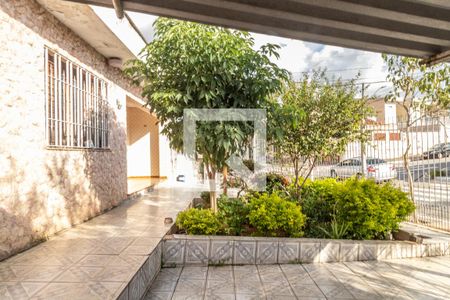 Casa à venda com 244m², 3 quartos e 5 vagas Casa à venda com 244m², 3 quartos e 5 vagasGaragem