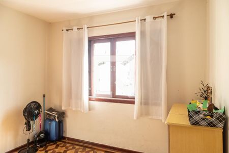 Casa à venda com 244m², 3 quartos e 5 vagas Casa à venda com 244m², 3 quartos e 5 vagasQuarto 3