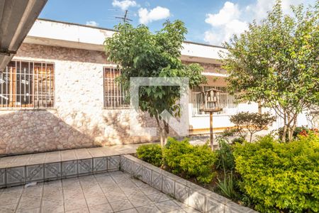 Casa à venda com 244m², 3 quartos e 5 vagas Casa à venda com 244m², 3 quartos e 5 vagasGaragem