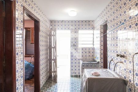 Casa à venda com 244m², 3 quartos e 5 vagas Casa à venda com 244m², 3 quartos e 5 vagasÁrea de Serviço