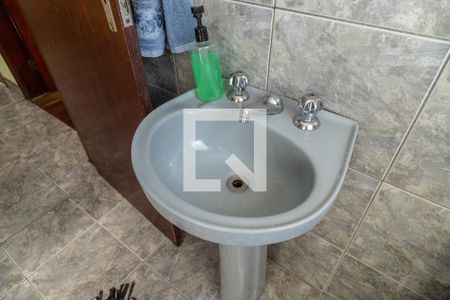 Casa à venda com 244m², 3 quartos e 5 vagas