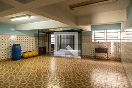 Casa à venda com 244m², 3 quartos e 5 vagas Casa à venda com 244m², 3 quartos e 5 vagasGaragem