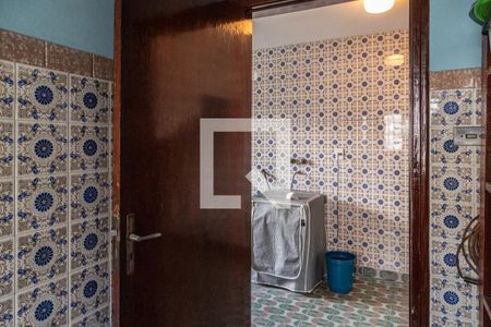 Casa à venda com 244m², 3 quartos e 5 vagas Casa à venda com 244m², 3 quartos e 5 vagasDepósito