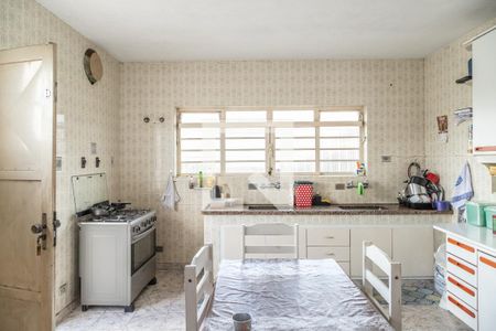 Casa à venda com 244m², 3 quartos e 5 vagas Casa à venda com 244m², 3 quartos e 5 vagasCozinha