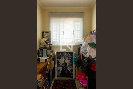 Casa à venda com 179m², 3 quartos e 2 vagasQuarto de Serviço