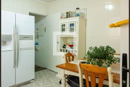 Casa à venda com 179m², 3 quartos e 2 vagasCozinha