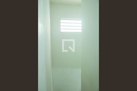 Casa à venda com 179m², 3 quartos e 2 vagasEscadas