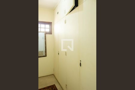 Casa à venda com 179m², 3 quartos e 2 vagasCloset Suíte 