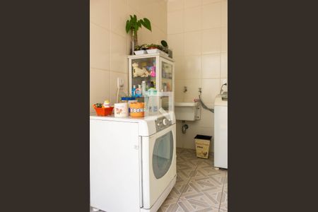 Casa à venda com 179m², 3 quartos e 2 vagasÁrea de Serviço