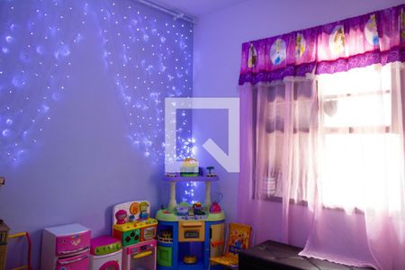 Casa à venda com 179m², 3 quartos e 2 vagasQuarto 1