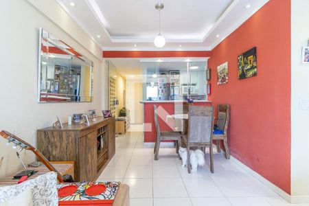 Sala de apartamento à venda com 2 quartos, 58m² em Pechincha, Rio de Janeiro
