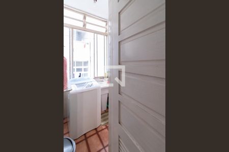 Apartamento à venda com 89m², 2 quartos e sem vagaBanheiro de Serviço