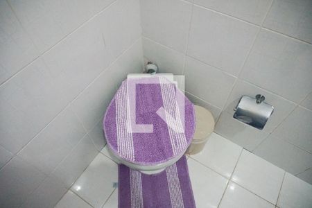 Casa à venda com 160m², 4 quartos e 2 vagasBanheiro Social