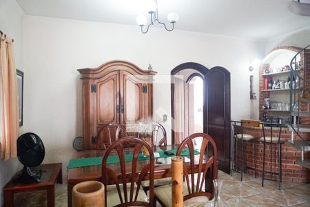 Sala de Jantar de casa à venda com 4 quartos, 160m² em Cangaiba, São Paulo
