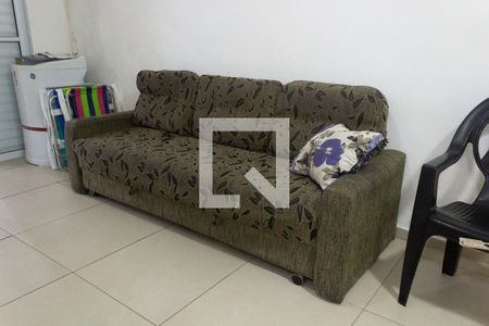 Detalhe sala de casa para alugar com 2 quartos, 120m² em Real, Praia Grande