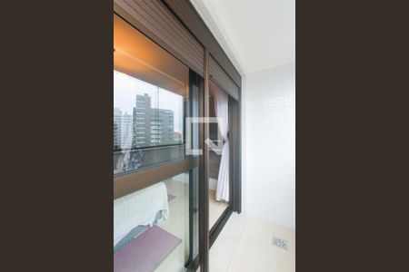 Apartamento à venda com 250m², 3 quartos e 3 vagasVARANDA