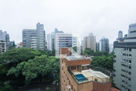 Apartamento à venda com 250m², 3 quartos e 3 vagasVISTA