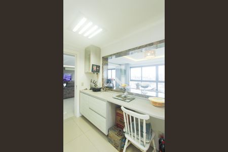 Apartamento à venda com 250m², 3 quartos e 3 vagasCOZINHA