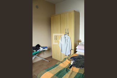 Casa à venda com 200m², 3 quartos e 2 vagas Casa à venda com 200m², 3 quartos e 2 vagasQuarto 3