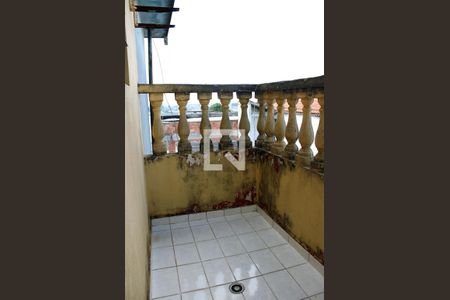 Casa à venda com 200m², 3 quartos e 2 vagas Casa à venda com 200m², 3 quartos e 2 vagasVaranda do quarto 2