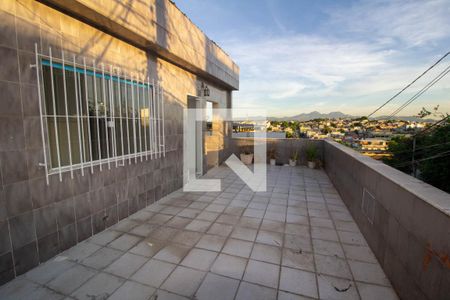 Varanda de casa para alugar com 2 quartos, 90m² em Engenho do Porto, Duque de Caxias