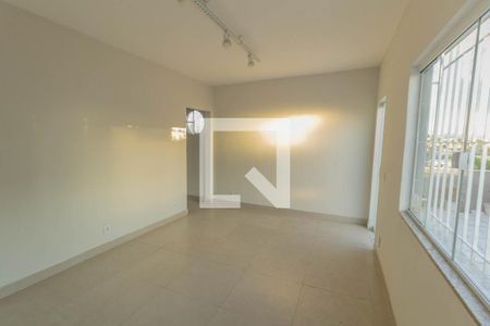 Sala  de casa para alugar com 2 quartos, 90m² em Engenho do Porto, Duque de Caxias