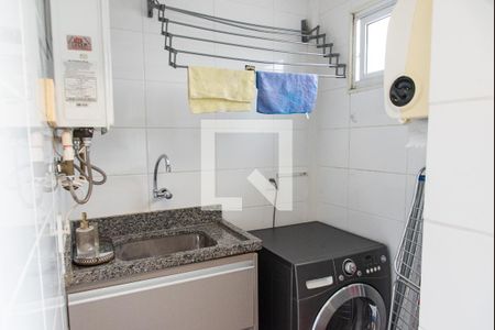 Apartamento à venda com 84m², 2 quartos e 2 vagasÁrea de serviço