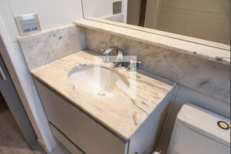 Apartamento à venda com 84m², 2 quartos e 2 vagasBanheiro da suíte 2