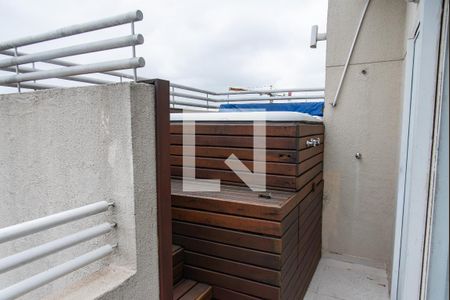 Apartamento à venda com 84m², 2 quartos e 2 vagasJacuzzi