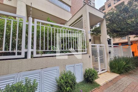 Apartamento à venda com 84m², 2 quartos e 2 vagasEntrada