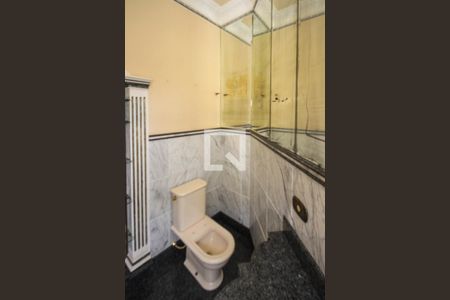 Apartamento à venda com 886m², 3 quartos e 6 vagas Apartamento à venda com 886m², 3 quartos e 6 vagasLavabo