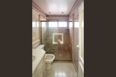 Apartamento à venda com 886m², 3 quartos e 6 vagas Apartamento à venda com 886m², 3 quartos e 6 vagasBanheiro Social