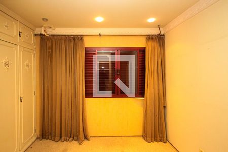 Apartamento à venda com 886m², 3 quartos e 6 vagas Apartamento à venda com 886m², 3 quartos e 6 vagasQuarto