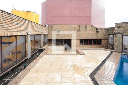 Apartamento à venda com 886m², 3 quartos e 6 vagas Apartamento à venda com 886m², 3 quartos e 6 vagasPiscina