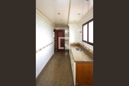 Apartamento à venda com 886m², 3 quartos e 6 vagas Apartamento à venda com 886m², 3 quartos e 6 vagasCozinha 02