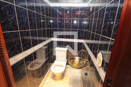 Apartamento à venda com 886m², 3 quartos e 6 vagas Apartamento à venda com 886m², 3 quartos e 6 vagasLavabo